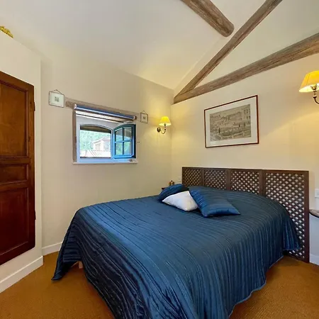Bed and breakfast Deux Pieces Charmantes Avec Salles D'eau Privees A - Fr-1-582-493